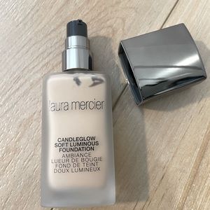 Laura Mercier Candleglow Soft Luminous Foundation - Buff